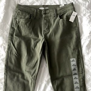 Old Navy, size 12, Olive green, skinny ankle